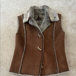 Elegant Brown Vest with Gray Trim